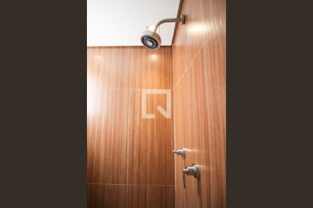 Banheiro de apartamento à venda com 1 quarto, 45m² em Indianópolis, São Paulo