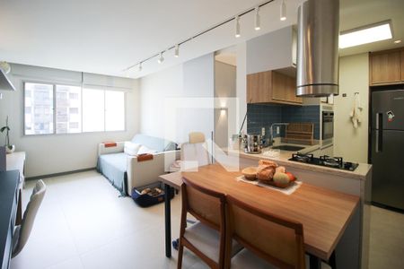 Sala de apartamento à venda com 1 quarto, 45m² em Indianópolis, São Paulo