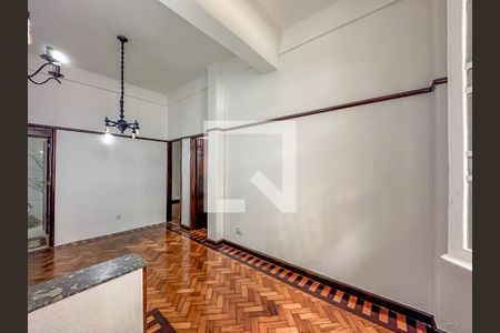 Apartamento para alugar com 2 quartos, 75m² em Laranjeiras, Rio de Janeiro