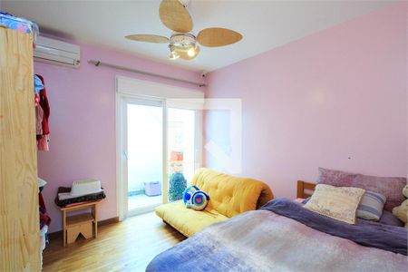 Casa à venda com 3 quartos, 340m² em Chácara Monte Alegre, São Paulo