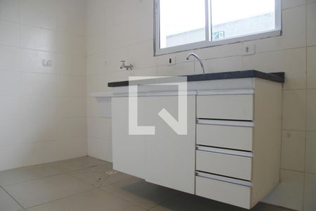 Sala e cozinha integrada  de apartamento para alugar com 1 quarto, 42m² em Jardim Tranquilidade, Guarulhos