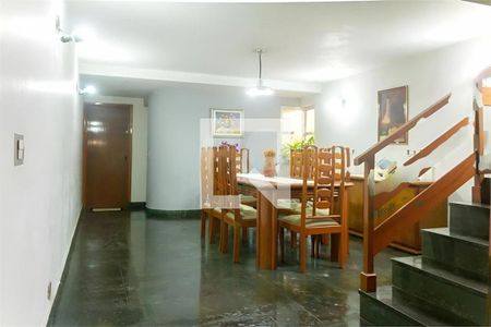 Casa à venda com 3 quartos, 288m² em Interlagos, São Paulo