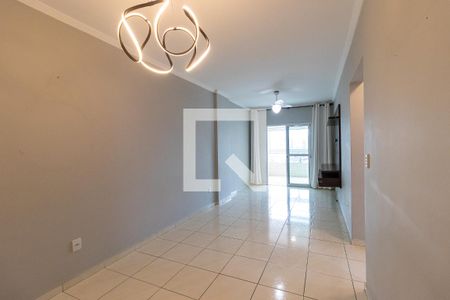 Sala de apartamento para alugar com 2 quartos, 80m² em Aviação, Praia Grande