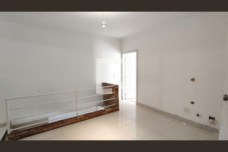 Sala de casa para alugar com 2 quartos, 120m² em Lajeado, Ferraz de Vasconcelos