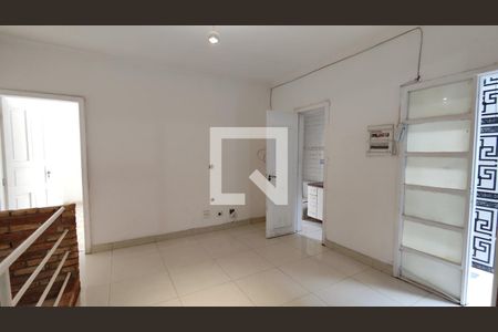 Sala de casa para alugar com 2 quartos, 120m² em Lajeado, Ferraz de Vasconcelos