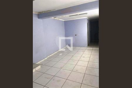 Casa à venda com 3 quartos, 113m² em Vila Ema, São Paulo