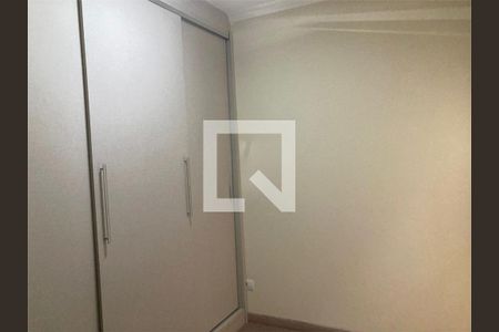 Casa à venda com 3 quartos, 110m² em Jardim Sabara, São Paulo