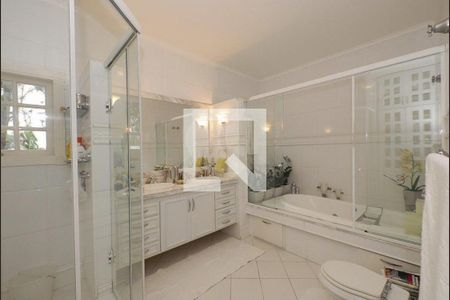 Casa à venda com 5 quartos, 600m² em Vila Campo Grande, São Paulo