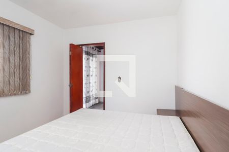 Quarto 1 de casa para alugar com 3 quartos, 178m² em Jardim Brasil, São Paulo