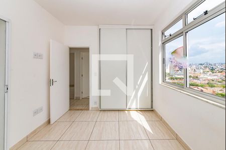 Suíte de apartamento para alugar com 3 quartos, 75m² em Padre Eustáquio, Belo Horizonte