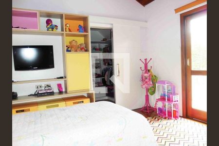 Casa à venda com 4 quartos, 520m² em Chácara Monte Alegre, São Paulo