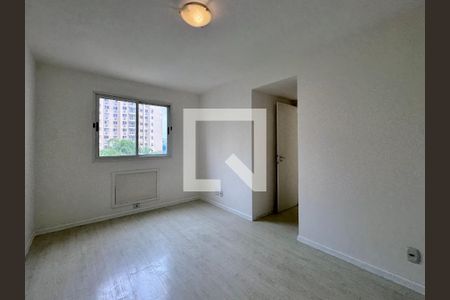 Suíte de apartamento para alugar com 2 quartos, 70m² em Recreio dos Bandeirantes, Rio de Janeiro