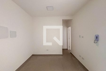 Sala/Cozinha de apartamento para alugar com 1 quarto, 28m² em Vila Lucia, São Paulo