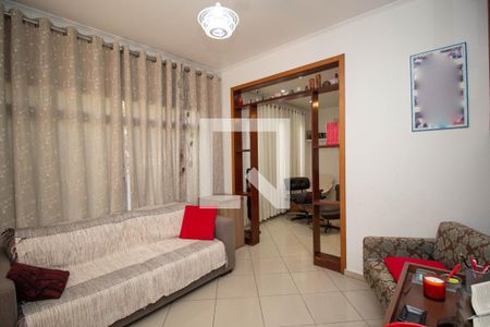 Sala de Estar de casa para alugar com 4 quartos, 150m² em Jardim Santo Elias, São Paulo