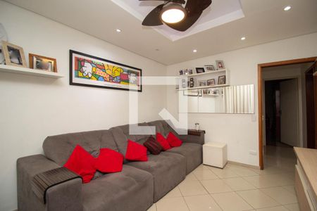 Sala de TV de casa para alugar com 4 quartos, 150m² em Jardim Santo Elias, São Paulo