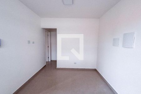 Sala/Cozinha de apartamento para alugar com 1 quarto, 28m² em Vila Lucia, São Paulo