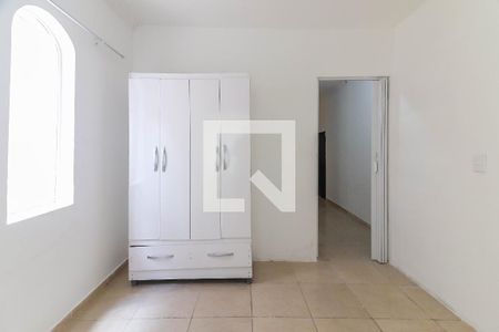 Quarto 1 de casa para alugar com 2 quartos, 45m² em Jardim Celeste, São Paulo