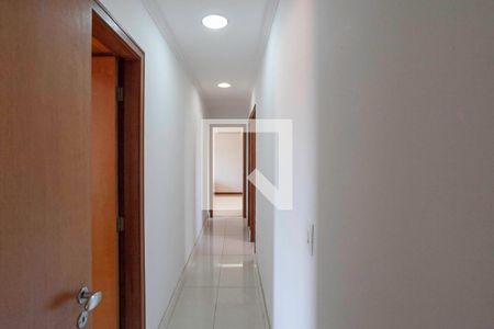 Corredor de apartamento à venda com 4 quartos, 364m² em São José, Belo Horizonte