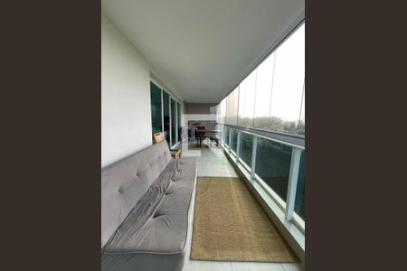 Varanda de apartamento à venda com 4 quartos, 155m² em Barra da Tijuca, Rio de Janeiro