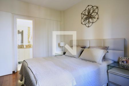 Suíte de apartamento à venda com 4 quartos, 135m² em Lourdes, Belo Horizonte