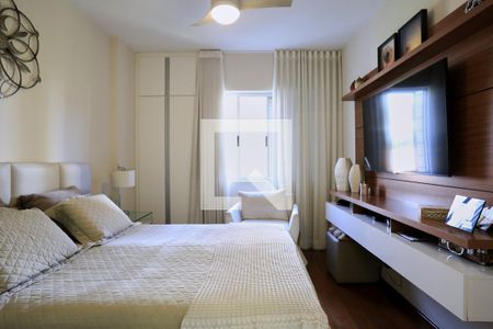 Suíte de apartamento à venda com 4 quartos, 135m² em Lourdes, Belo Horizonte