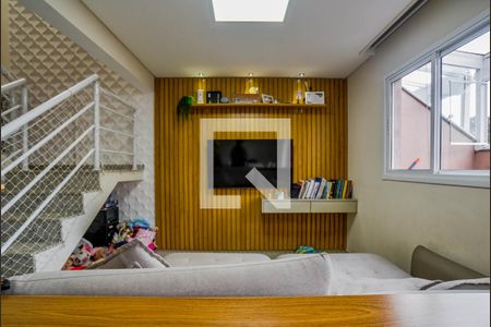 Sala de casa de condomínio à venda com 3 quartos, 182m² em Vila Assunção, Santo André