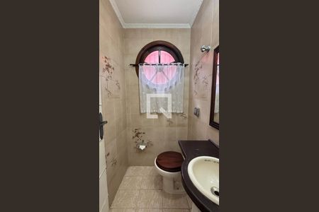 Lavabo de casa para alugar com 3 quartos, 135m² em Santa Maria, Santo André