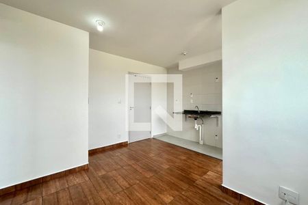 Sala de apartamento para alugar com 2 quartos, 35m² em Vila Mira, São Paulo