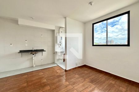 Sala/Cozinha de apartamento para alugar com 2 quartos, 35m² em Vila Mira, São Paulo