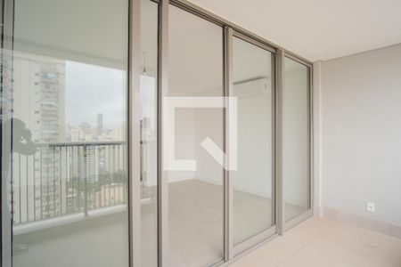Varanda de kitnet/studio à venda com 1 quarto, 3930m² em Vila Gomes Cardim, São Paulo
