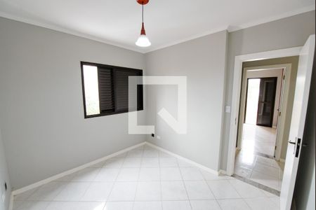 Quarto  de apartamento para alugar com 2 quartos, 95m² em Jardim das Nações, Taubaté