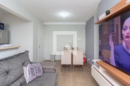 Sala de apartamento para alugar com 2 quartos, 46m² em Jardim das Oliveiras, São Paulo