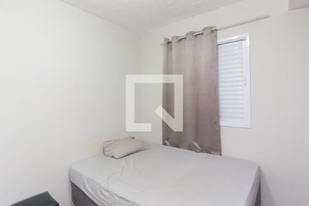 Quarto 1 de apartamento para alugar com 2 quartos, 46m² em Jardim das Oliveiras, São Paulo