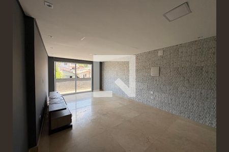 Sala de casa à venda com 4 quartos, 300m² em Vila Guaraciaba, Santo André