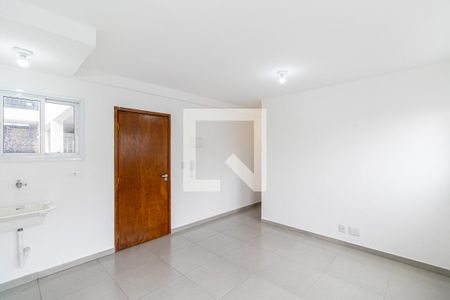 Sala/Cozinha/Área de Serviço  de apartamento para alugar com 2 quartos, 55m² em Vila Sao Geraldo, São Paulo