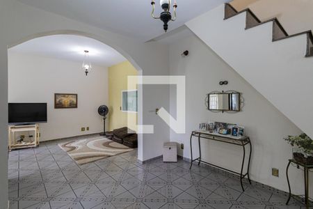 Sala de casa para alugar com 5 quartos, 315m² em Vila Ré, São Paulo