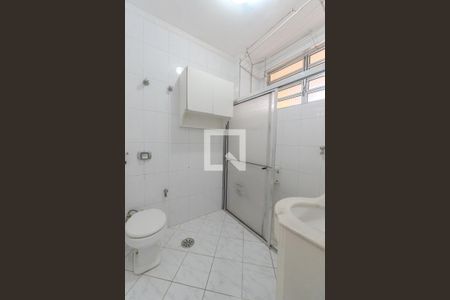 Banheiro Social de kitnet/studio para alugar com 1 quarto, 32m² em Consolação, São Paulo