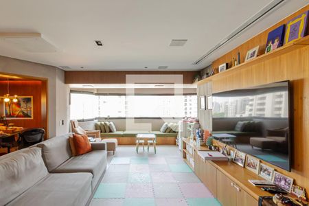 Sala de apartamento à venda com 4 quartos, 209m² em Indianópolis, São Paulo