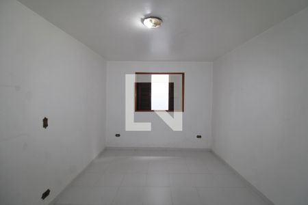 Quarto 2 de casa à venda com 2 quartos, 160m² em Santa Teresinha, São Paulo