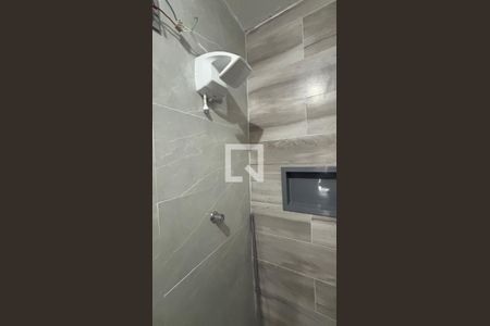 Banheiro de casa à venda com 3 quartos, 102m² em Jardim Cristiane, Santo André