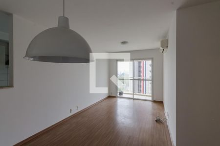 Sala de apartamento para alugar com 2 quartos, 73m² em Indianópolis, São Paulo