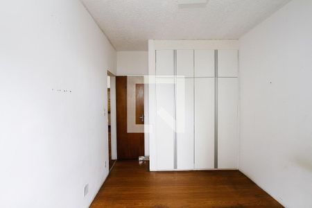 Quarto 1 de apartamento para alugar com 2 quartos, 64m² em Padre Eustáquio, Belo Horizonte