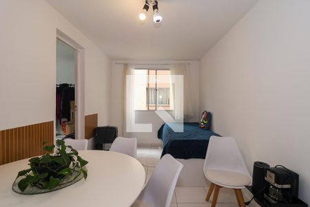 Sala de apartamento à venda com 2 quartos, 40m² em Super Quadra Morumbi, São Paulo