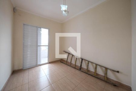 Quarto 2 de casa para alugar com 3 quartos, 130m² em Jardim Fernandes, São Paulo