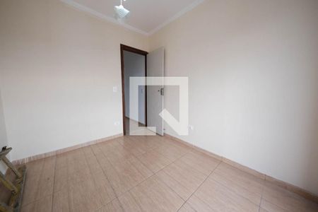 Quarto 2 de casa para alugar com 3 quartos, 130m² em Jardim Fernandes, São Paulo