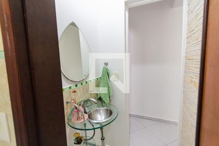 Lavabo de casa à venda com 4 quartos, 201m² em Parque Novo Oratório, Santo André