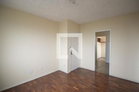 Sala de apartamento para alugar com 2 quartos, 56m² em Colubandê, São Gonçalo