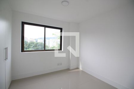Quarto de apartamento para alugar com 2 quartos, 60m² em Freguesia (jacarepaguá), Rio de Janeiro