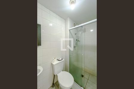 Banheiro Social de kitnet/studio para alugar com 1 quarto, 39m² em Cambuci, São Paulo