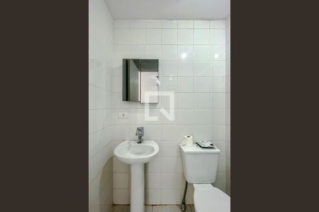 Banheiro Social de kitnet/studio para alugar com 1 quarto, 39m² em Cambuci, São Paulo